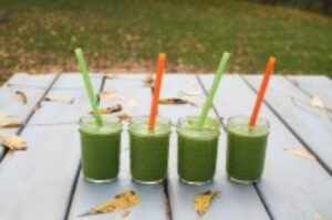Green Smoothie Recipe {and food ramblings}